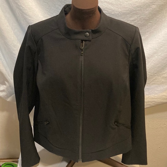 Lane Bryant Womens SZ 20 Jacket Solid Black Zip Up Long Sleeve Zip Pockets NWOT - Picture 4 of 13